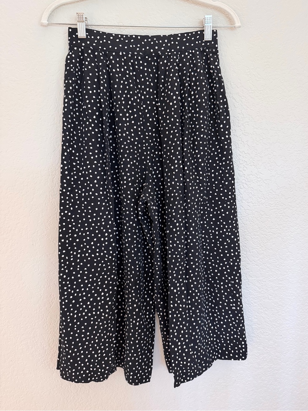 Express Black & White Polka Dot Wide Leg Pants | Size XS - Picture 4 of 6